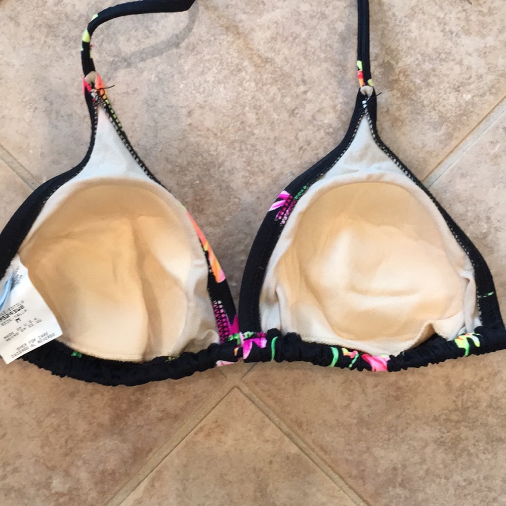 Catalina Black & Tropical Print Bikini Top - Picture 3 of 5